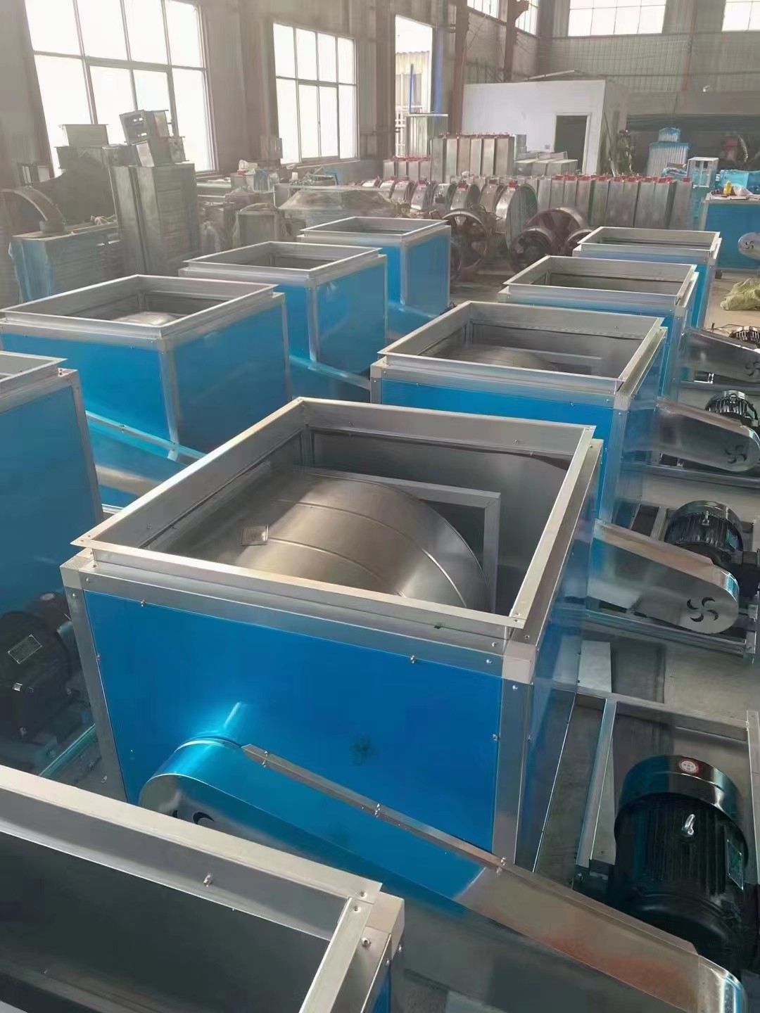 柜式離心風(fēng)機(jī)箱的工作原理以及安裝應(yīng)用