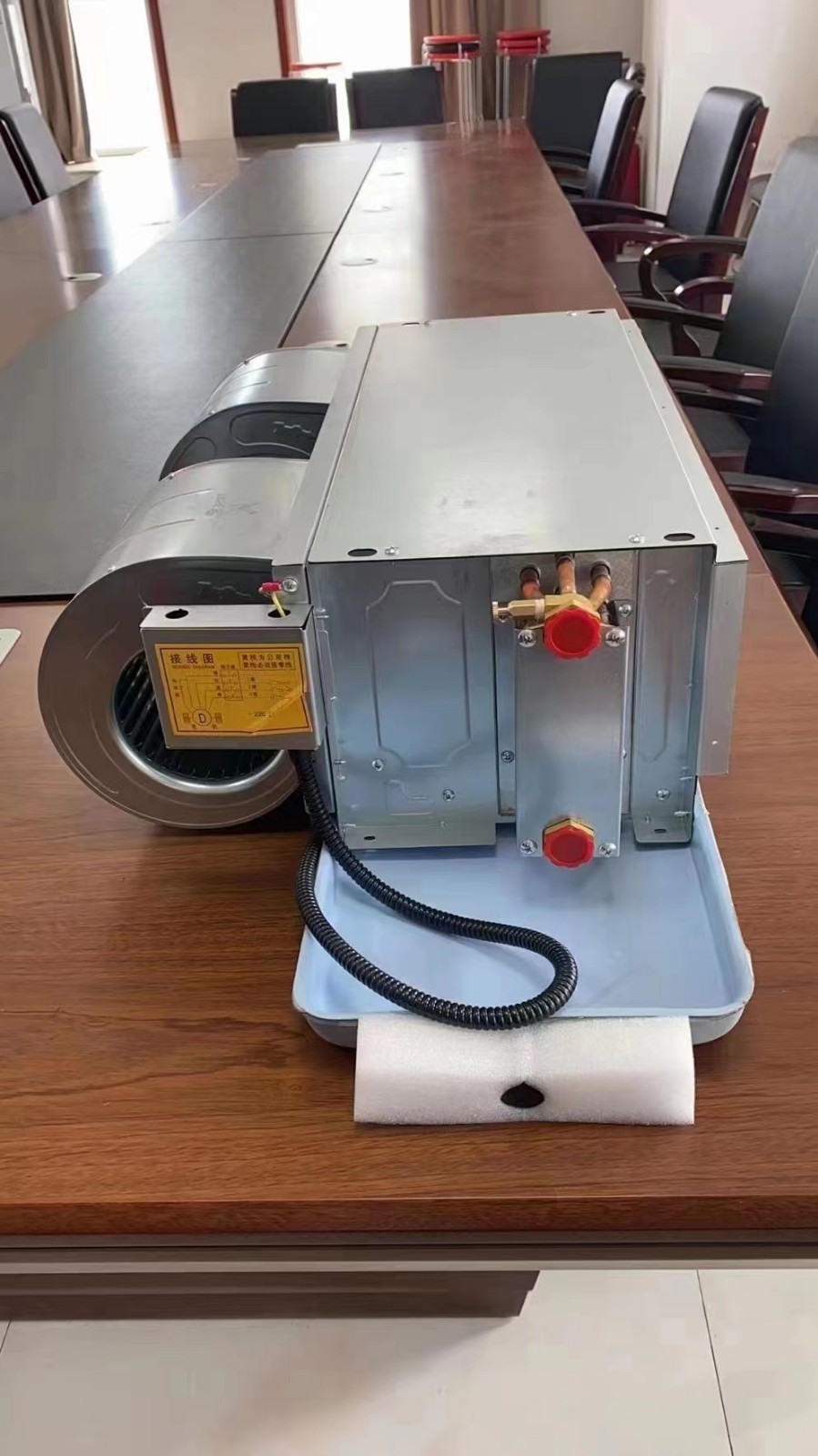 臥式暗裝風機盤管的技術參數(shù)